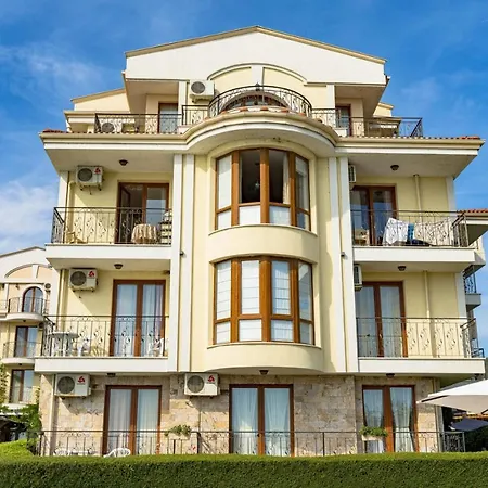 Royal Bay - Private - Bsr - 3 *